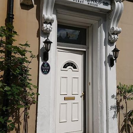 Swan Lake Guest Houseエディンバラ エクステリア 写真